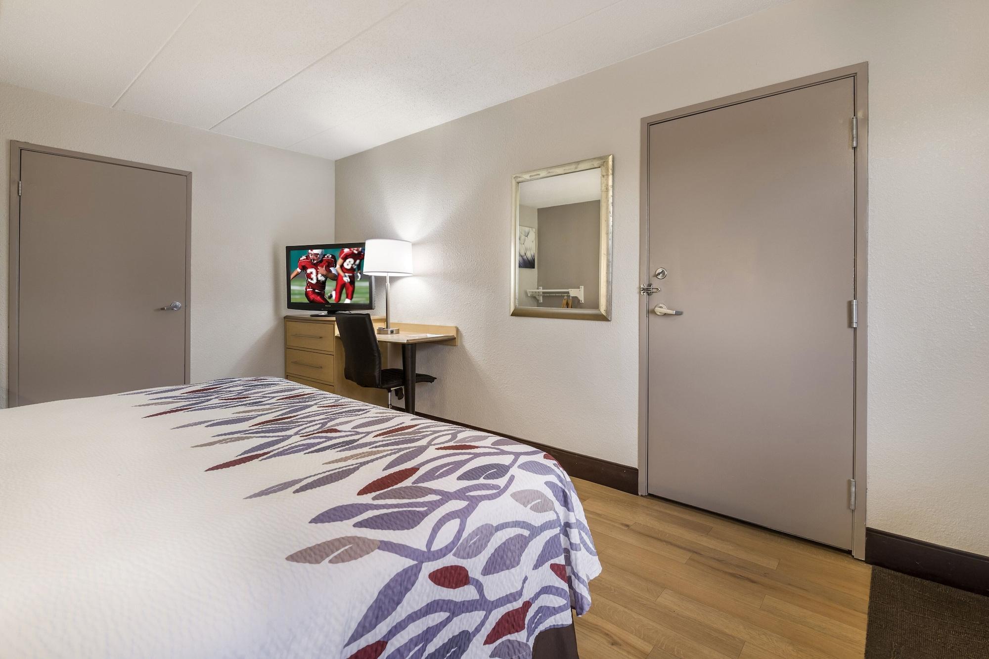 Red Roof East - Casino District Motel 2*